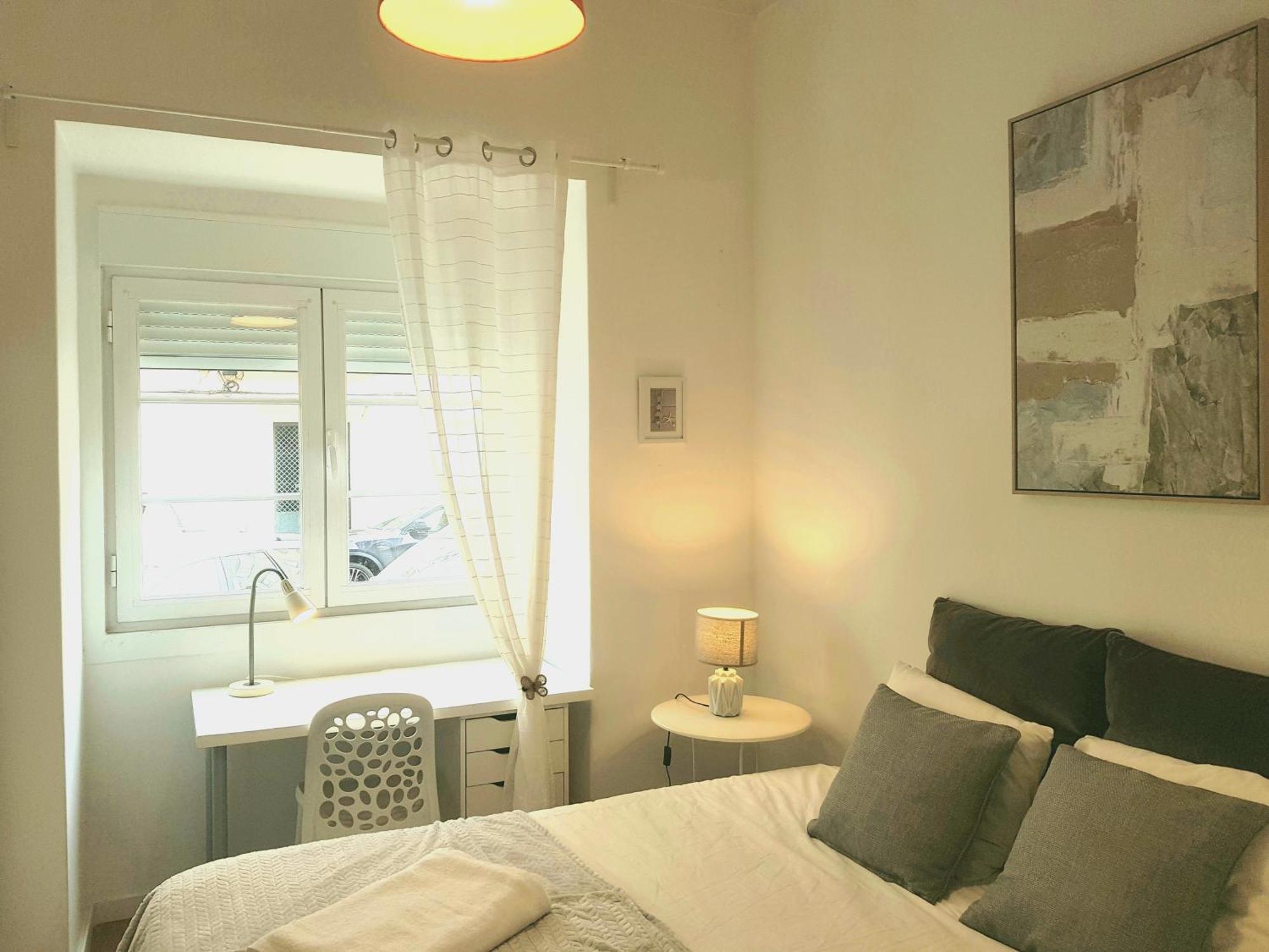 Alm- Spacious. Sunny. Patio. Quiet Area. Fast Wifi Lissabon Exterior foto